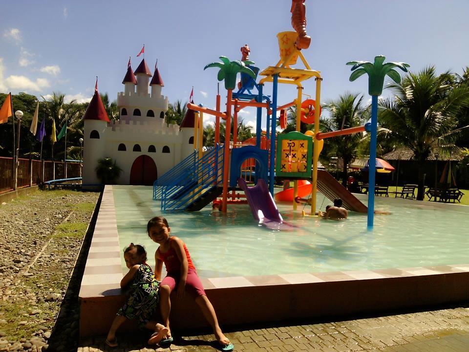 Hotel Gazebo Pools and Restaurant Cabadbaran Exterior foto